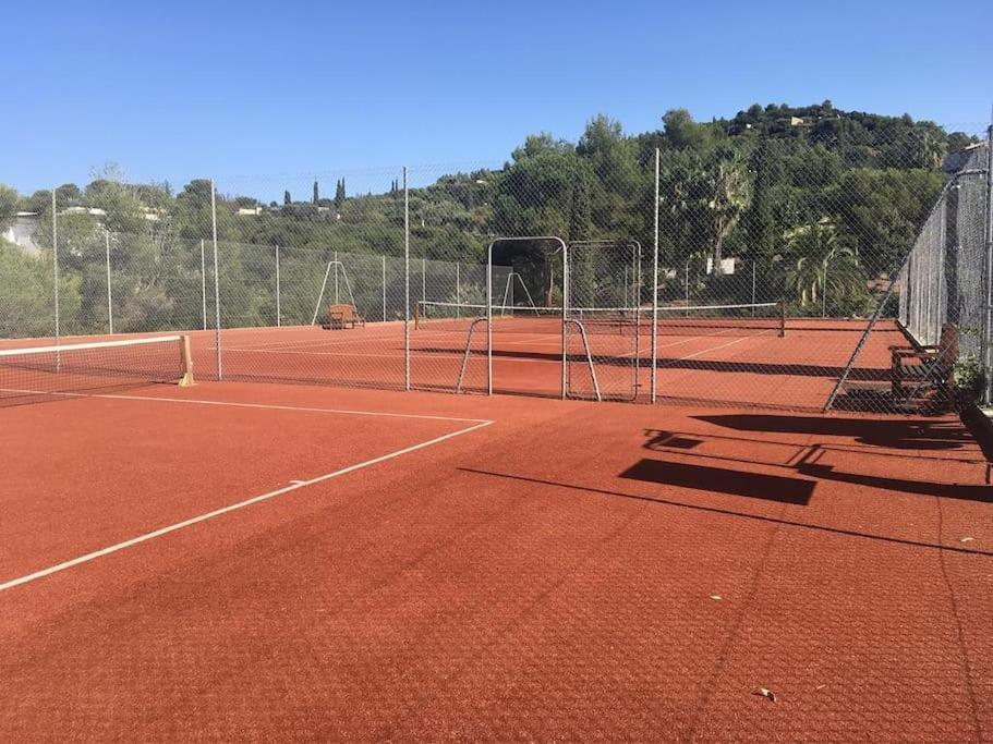 10 A 12 Pers Famille Amateurs Randonnee Boulouris Panorama Saint Raphael Tennis Piscine Partage Екстериор снимка