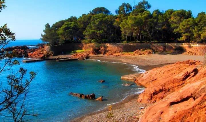 10 A 12 Pers Famille Amateurs Randonnee Boulouris Panorama Saint Raphael Tennis Piscine Partage Екстериор снимка